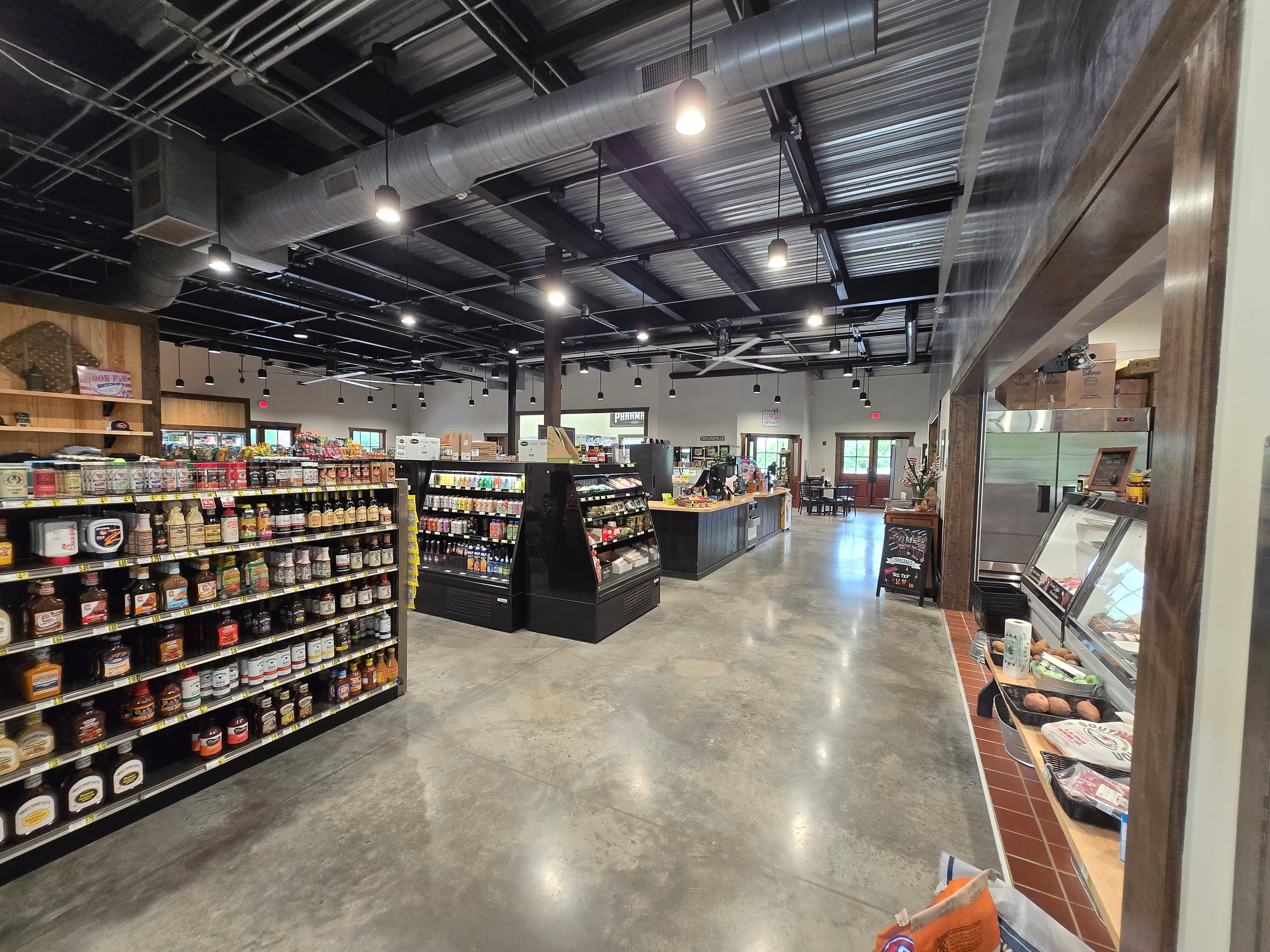 Pop's General Store — image 4